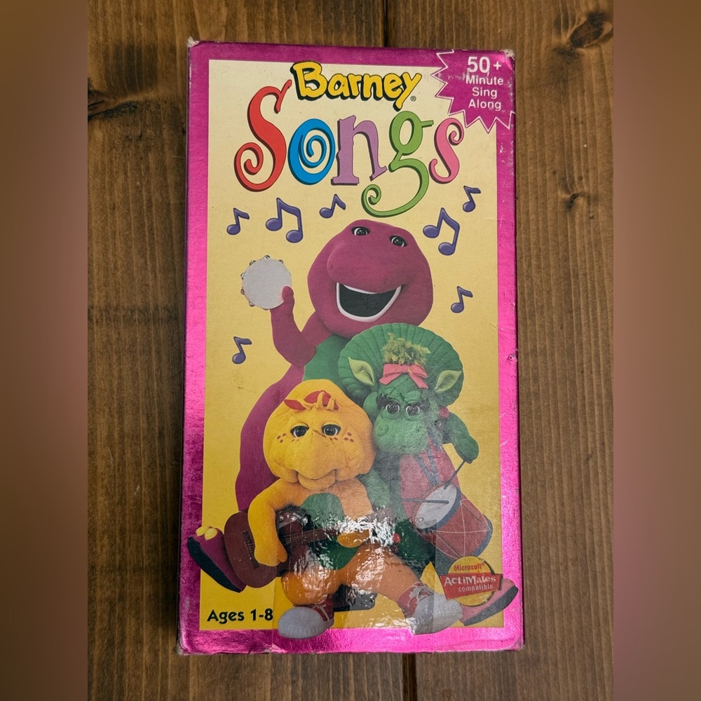 Barney & Friends Songs VHS 1995 Video Tape 50 Minutes Vintage PBS Kids Show Rare